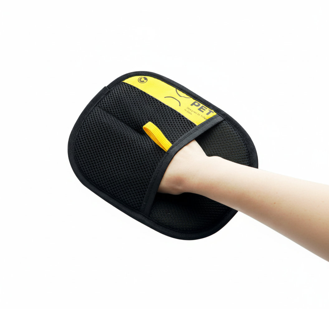 EVADRA PET™ Hair Removal Brush